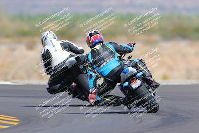 media/Oct-09-2022-SoCal Trackdays (Sun) [[95640aeeb6]]/Turn 14 Backside (1125am)/